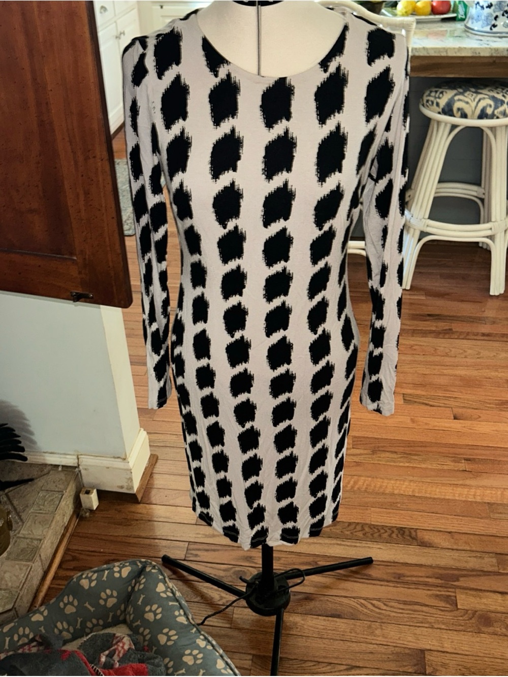 Philosophy Black and White Patterned Midi Dress